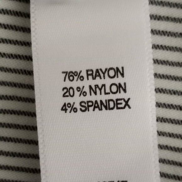 Counterparts Womens 12 Ticking Striped Button Hem Capri Cropped Pull On Pants - Picture 5 of 5